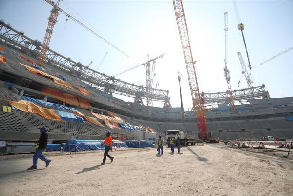 Qatar rifiuta compensazioni a lavoratori Coppa del Mondo