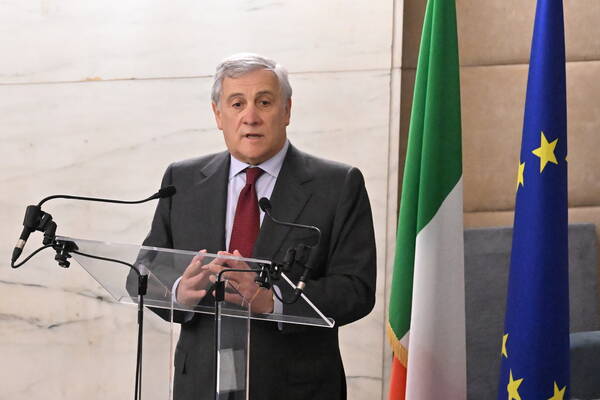Il Ministro degli Esteri italiano incontra il Presidente del Consiglio e Presidente del Parlamento libanese, e invia i suoi saluti al MIBIL – Italia