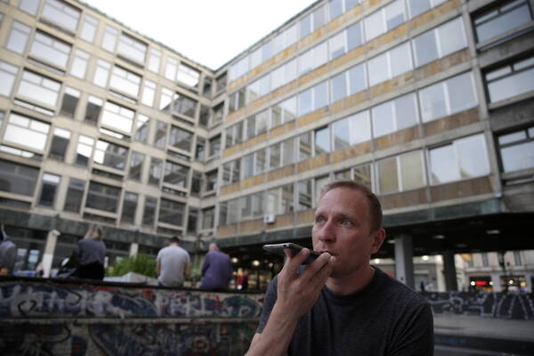 Aleksei N., russo, a Belgrado dove è fuggito dopo lo scoppio della guerra con l'Ucraina e dove vuole aprire un bar