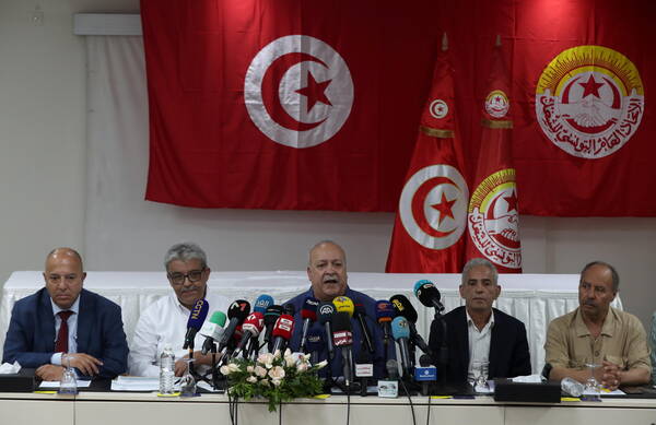 Conferenza stampa del sindacato Ugtt a Tunisi