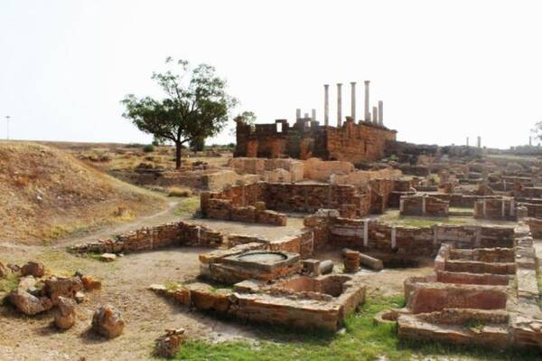 The archaeologist site of Thuburbo Maius in Tunisia