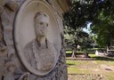 Napoli, ex cimitero riapre dopo 20 anni: sara' un parco pubblico