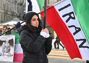 Iran: demonstration in Turin