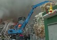 Incendio in una ditta di rifiuti nel Barese (ANSA)