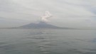 Incredibile effetto ottico sul Vesuvio(ANSA)