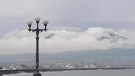 Maltempo, pioggia e freddo a Napoli: prima neve sul Vesuvio(ANSA)