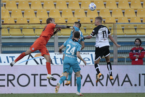 Serie A: Parma-Spezia 2-2 (ANSA)