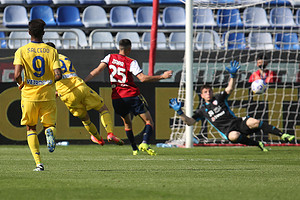 Serie A: Cagliari-Verona 0-2 (ANSA)