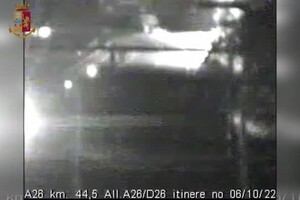 Alessandria, un tir contromano sulla A26: interviene la polizia (ANSA)