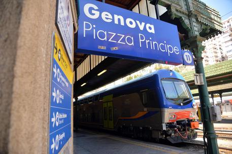 Trenitalia consegna un nuovo treno Vivalto alla Regione Liguria © ANSA