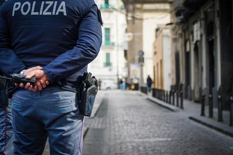 Polizia a Napoli (archivio) © ANSA 