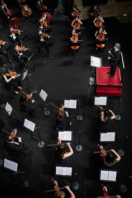 Muti e l'Orchestra Cherubini in streaming © ANSA