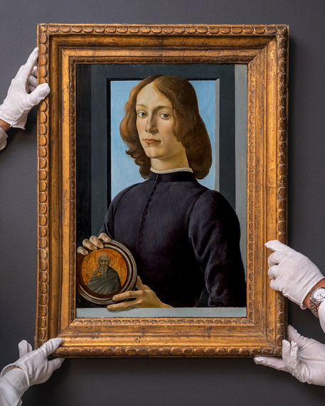 Botticelli, Ritratto di giovane con tondo © ANSA