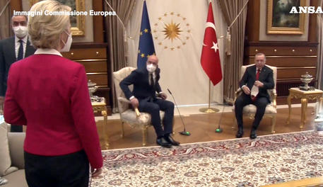 Turchia: von der Leyen senza poltrona, 'sofagate' per Erdogan © ANSA