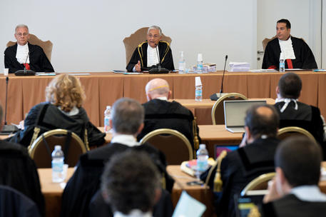 Processo fondi S.Sede:nuovo rinvio giudizio per 4 imputati © ANSA