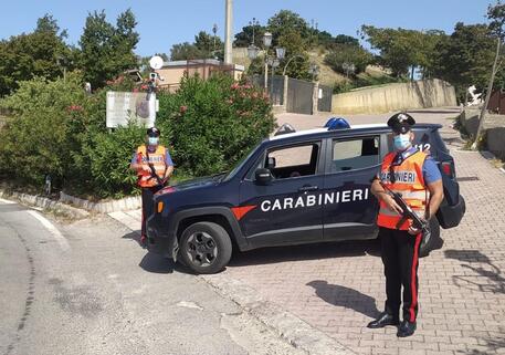 Carabinieri San Fratello © ANSA