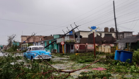 Passa tifone Ian, Cuba resta senza energia elettrica (ANSA)