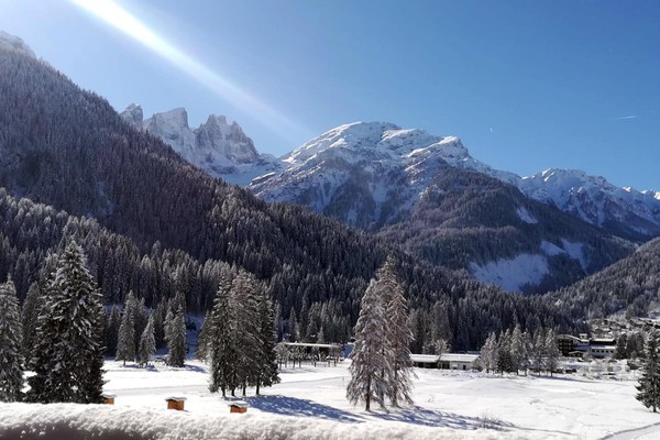 Dopo il maltempo, sole e cielo azzurro sulle Dolomiti