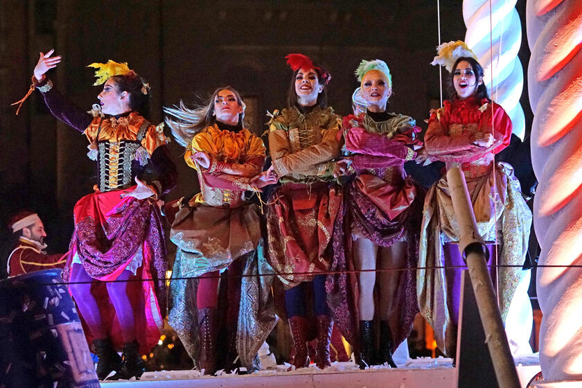 Carnevale Venezia: luci, musica e danze per il grand opening - ALL RIGHTS RESERVED