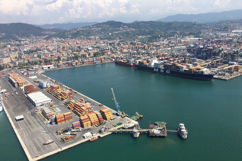 Il porto de La Spezia -     RIPRODUZIONE RISERVATA