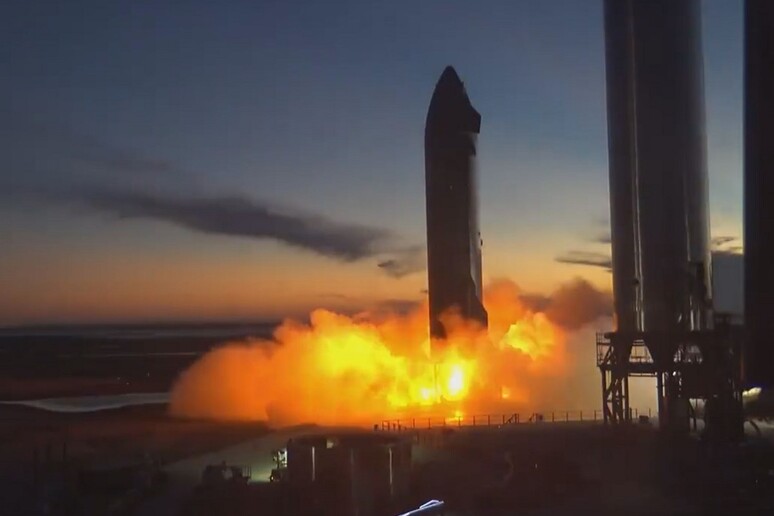 Superati test ai motori di Starship (fonte: SpaceX) - RIPRODUZIONE RISERVATA