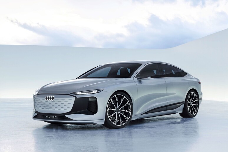 Audi A6 e-tron concept, debutto al salone di Shanghai - RIPRODUZIONE RISERVATA