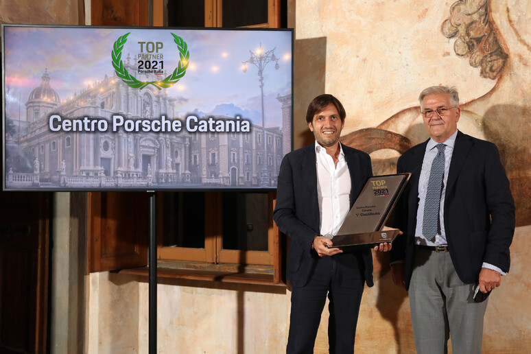 Porsche, è a Catania il Centro  	'Top Partner 2021 	' - RIPRODUZIONE RISERVATA