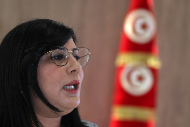 La  'pasionaria ' tunisina Abir Moussi © ANSA/EPA
