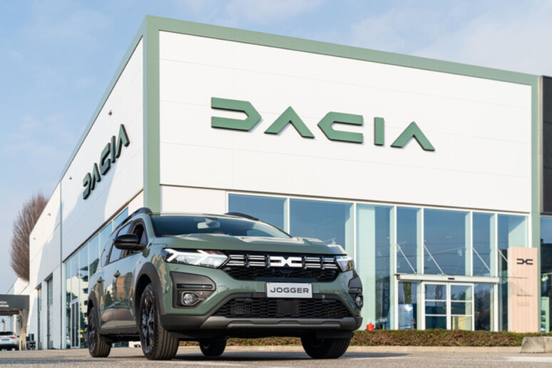 Dacia guarda al futuro dall 'alto dei risultati 2022 - RIPRODUZIONE RISERVATA